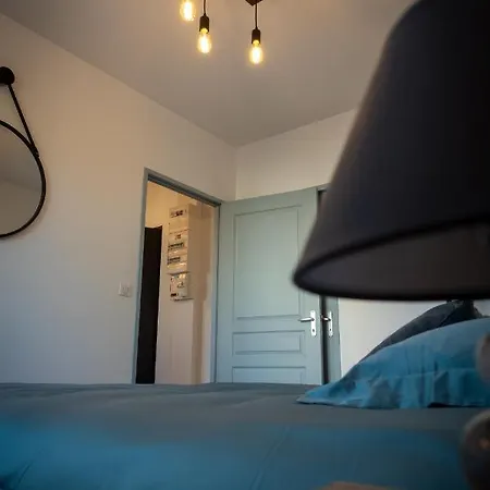 Bonuit * לה מאנש